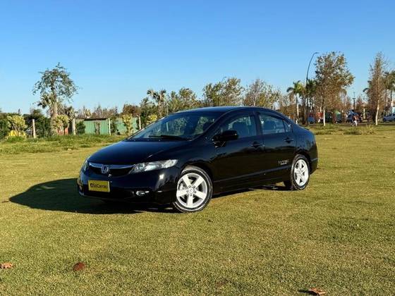 HONDA CIVIC 1.8 LXS 16V FLEX 4P AUTOMÁTICO